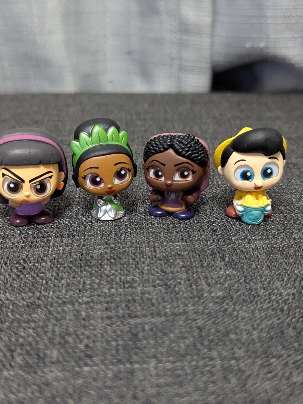 Just Play Disney Doorables Lot Of 4 Includes Special Edition Tiana
